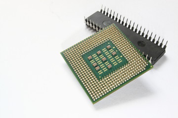 新旧CPU