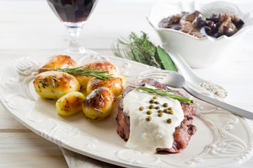 tenderloin with cream sauce-filetto alla panna