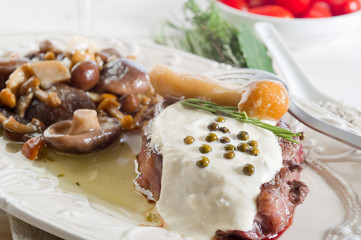 tenderloin with cream &mushroom-filetto alla panna e funghi
