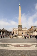 Fototapeta na wymiar Piazza San Pietro (St Peter's Square) in Vatican