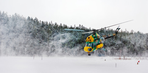 helicopter in winter © Vadzim Kandratsenkau