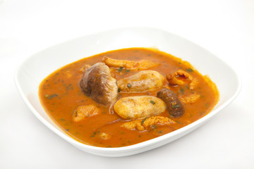 PILZ GULASCH MIT STEINPILZEN