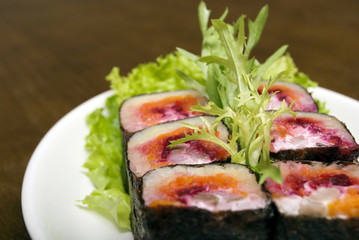 Portion of rolls served on the oval plate