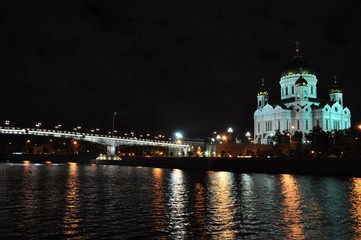 Fototapeta na wymiar Christ the Saviour at night. Moscow.
