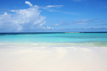 Fototapeta na wymiar Maldive beach