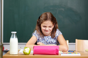 Mädchen in der Grundschule