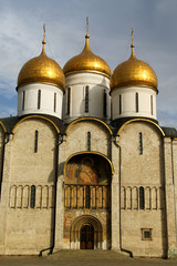 Fototapeta na wymiar Kremlin's cathedral square in Moscow
