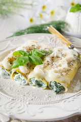 cannelloni ricotta&spinach-cannelloni ricotta spinaci