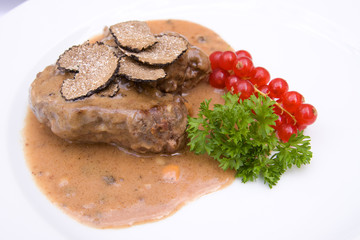 steak with black truffles 1_1773
