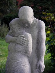 Paar-Friedhofsskulptur