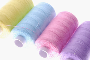 thread spools with different color
