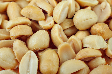 Fototapeta na wymiar Closeup shot of dry roasted salted peanuts