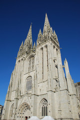 Fototapeta na wymiar Quimper Cathedral