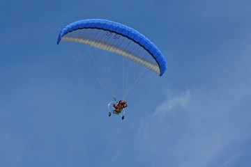 ulm paramoteur 2 places en vol