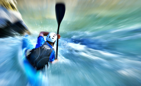 virage en canoe