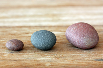 Fototapeta na wymiar trzy kamienie