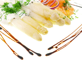 asparagus with smoked salmon