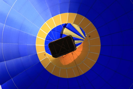 blauer hei&szlig;lufballon