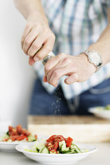 Salat zubereiten
