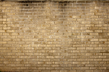 Dirty grungy brick wall