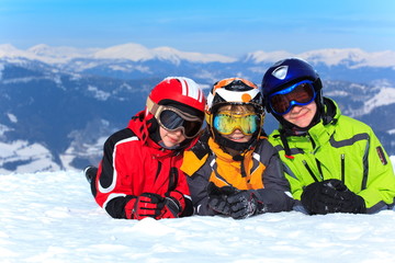 Fototapeta na wymiar Children in ski clothes