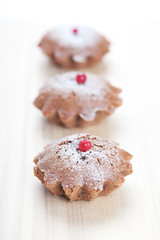 Line of muffins