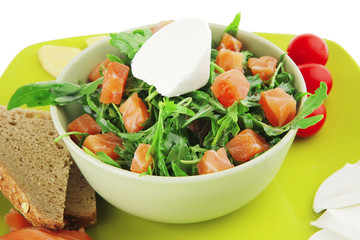 salad with smoked salmon and fromage
