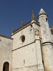 Fototapeta na wymiar Kościół San Antolin w Tordesillas