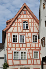 bad wimpfen, dettaglio di casa con graticcio beige