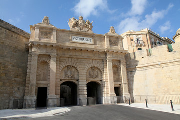 Fototapeta na wymiar Victoria Gate, Valletta, Malta