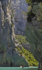 Fototapeta na wymiar Wewnątrz Gorges du Verdon. 3