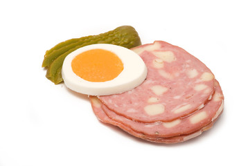 Schinkenwurst mit Käse