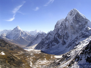 View from the Cho La Pass towards Lobuche with snow capped mountain peaks in the Himalaya, Nepal