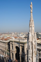 Sicht vom Mailänder Dom auf die Stadt