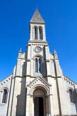 Fototapeta na wymiar Eglise Paroissiale Saint-Nicolas - Port En Bessin Huppain