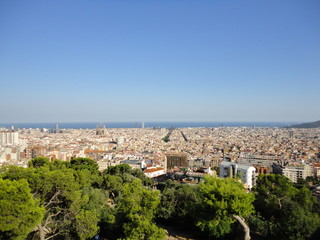 Fototapeta na wymiar Blick auf das Häusermeer der Stadt Barcelona, Spanien