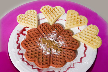 Herzwaffel mit Zimt und Zucker