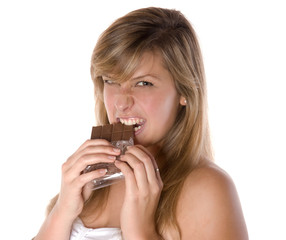 expression - femme qui dévore du chocolat