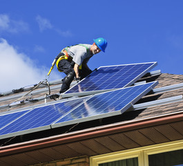Solar panel installation - 26233830