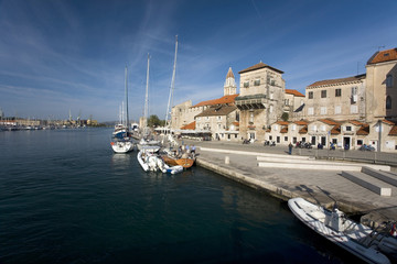 Fototapeta na wymiar Trogir harbor