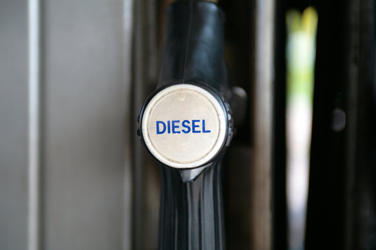 Diesel zapfs&auml;ule