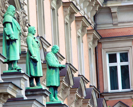 Hamburgs D&auml;cher