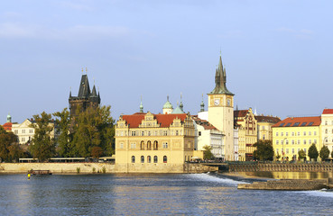 Fototapeta na wymiar vue de Prague