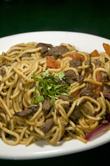 tallarin saltado de carne Peruvian beef pasta