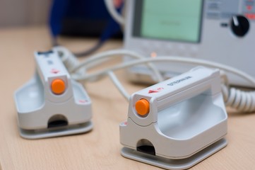 Defibrillator