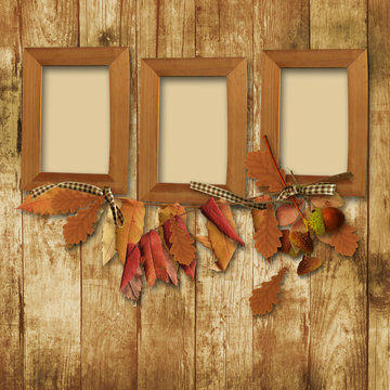 autumn  frame  on wooden background