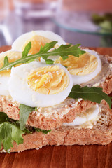 Egg sandwich