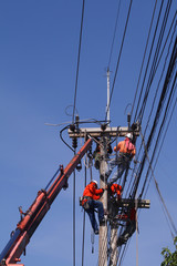 Electrician stays on the tower