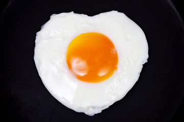 目玉焼き ハート