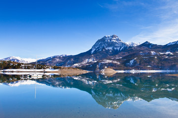 Lac de Serre-Ponçon - St. Michel